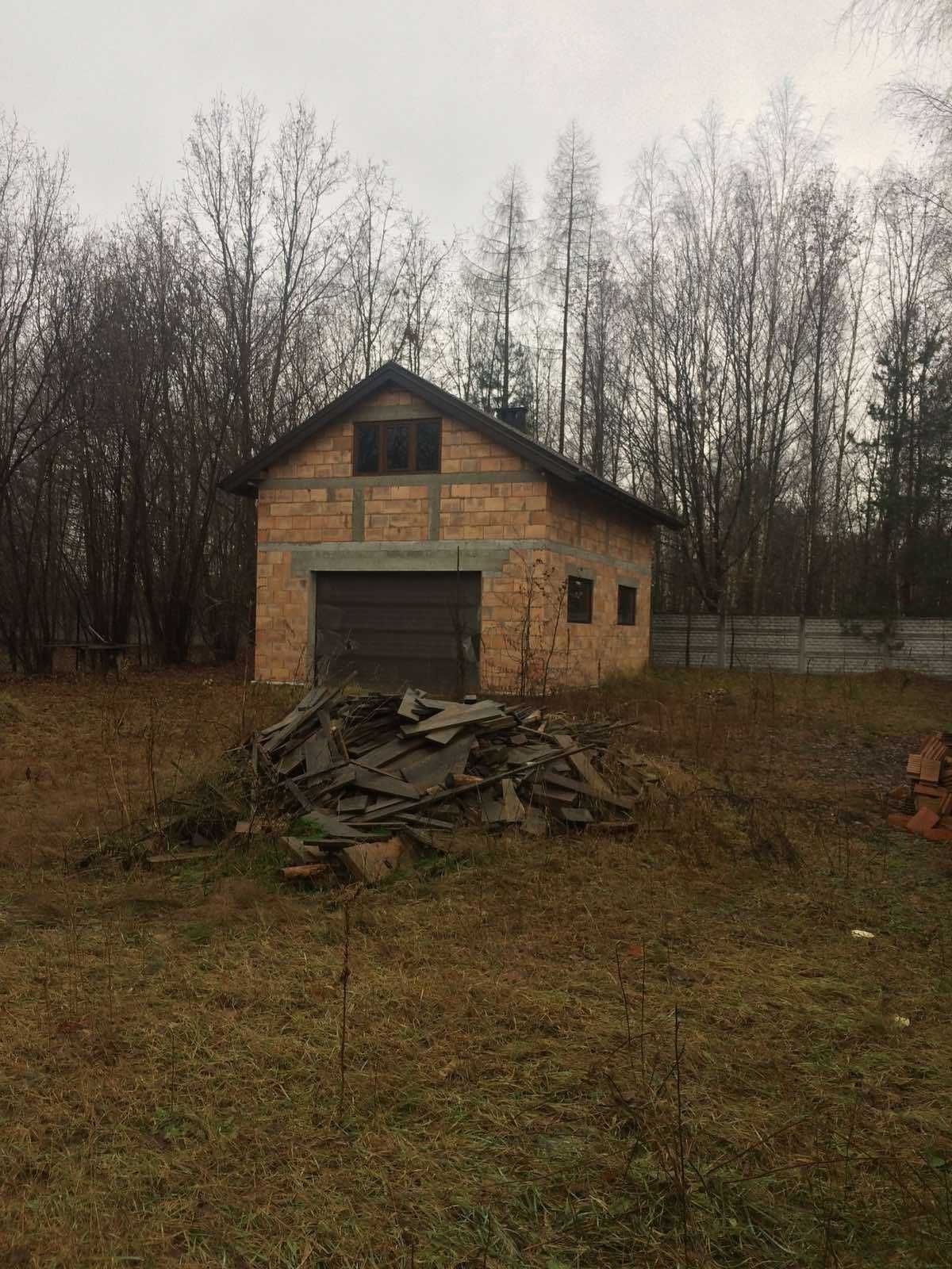 Sprzedam dom, garaż i działkę o powierzchni 1336m2 w Radomiu