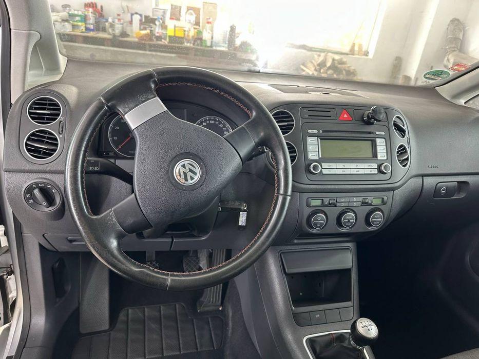 Golf 5 plus goal
