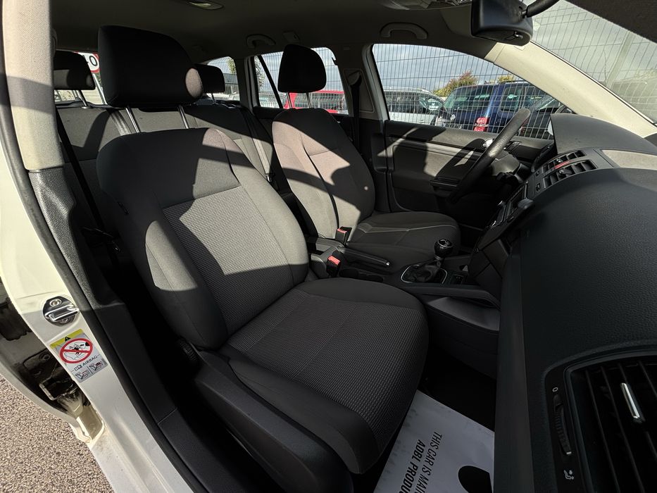 Volkswagen Golf V 1.9 TDI ! Po Opłatach !