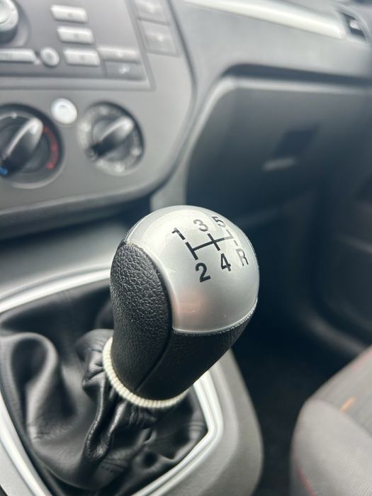 Ford C-Max 1,8 бензин