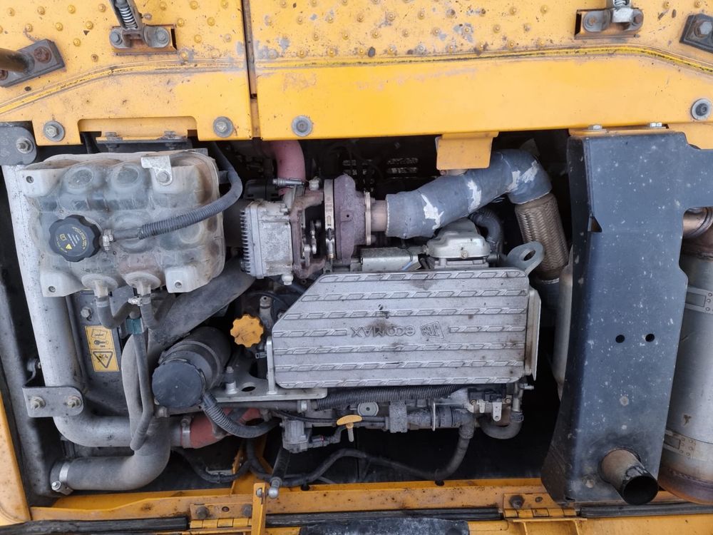 Продам экскаватор jcb 220 , 2018 г