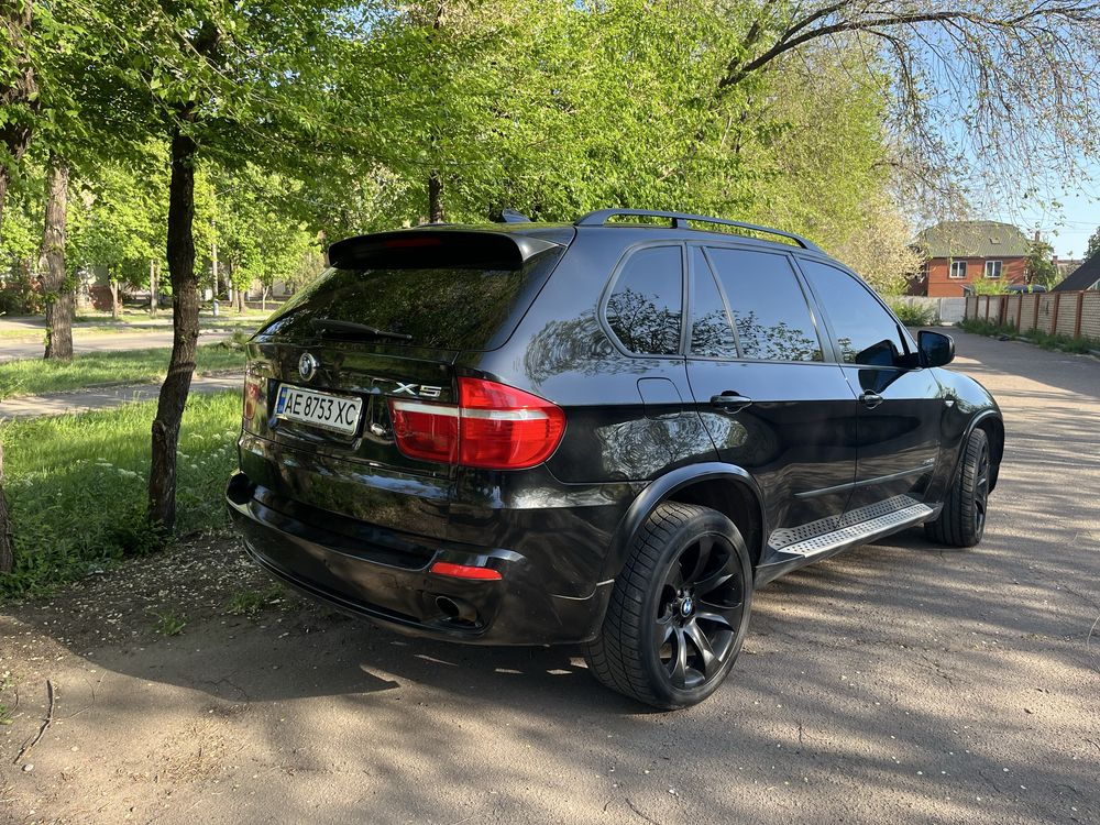 BMW X5 e70 2010 3 литра газ
