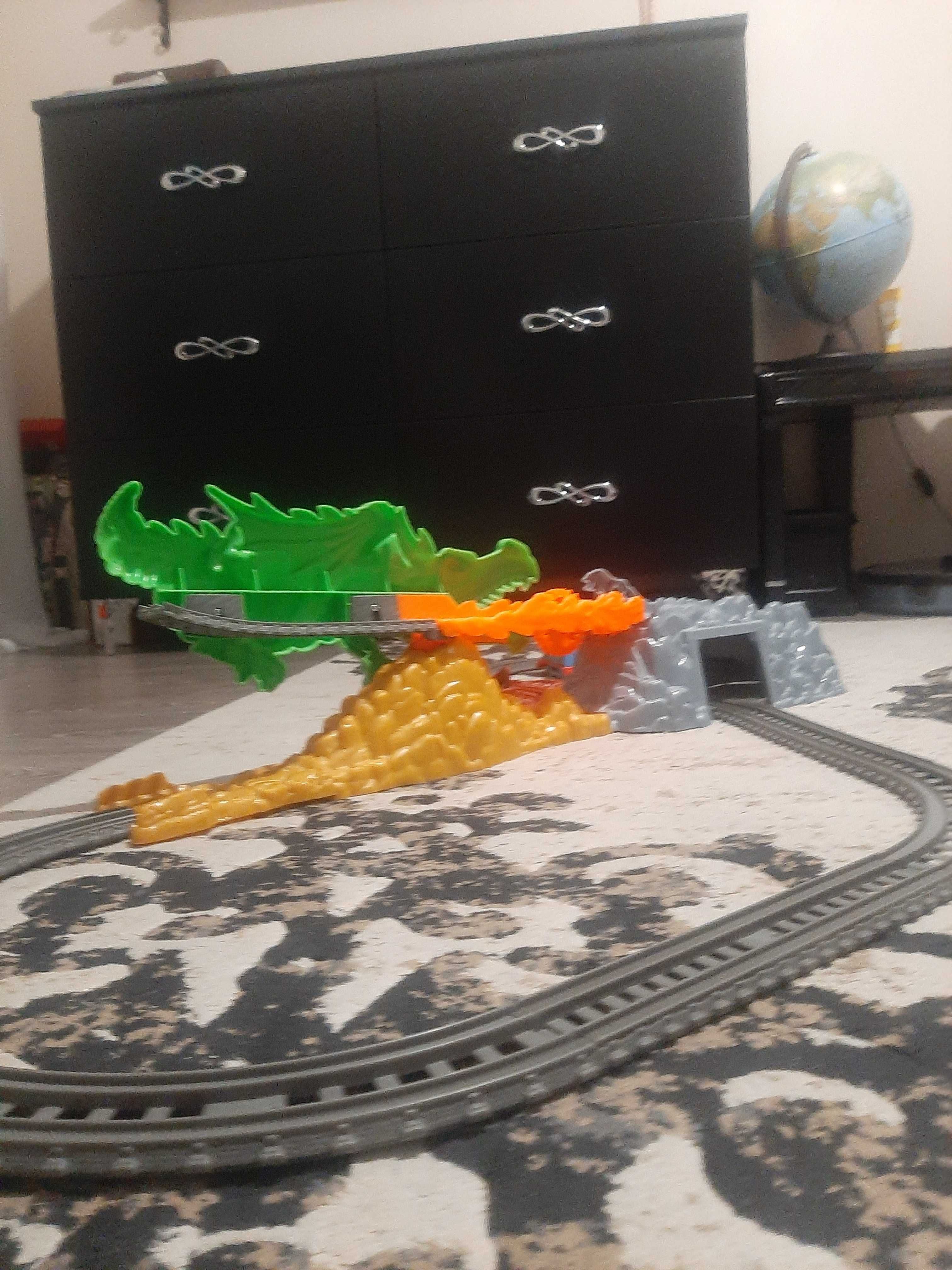 Залізна дорога Thomas +2паровозики