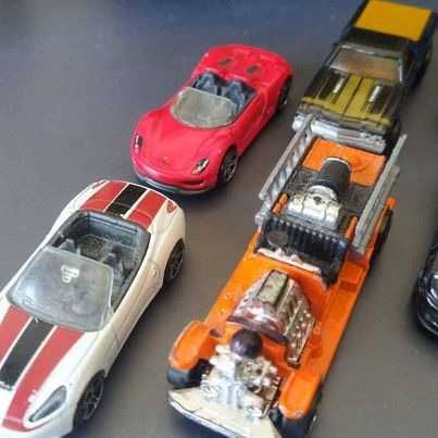 Carros Hot Wheels Variados