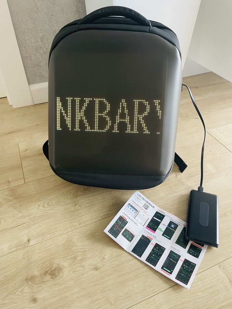 Plecak Digitalowy z wyświetlaczem pikselowym panel LED