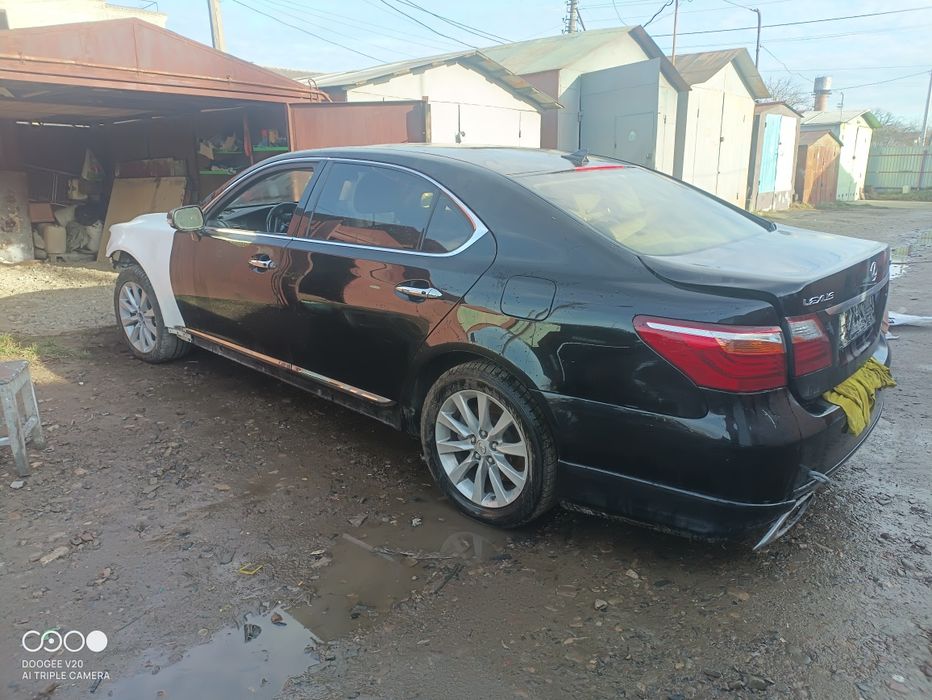 Продам Лексус лс 460 після Дтп