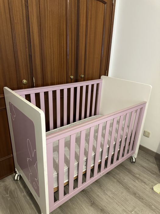 Berço bebé da marca Trama