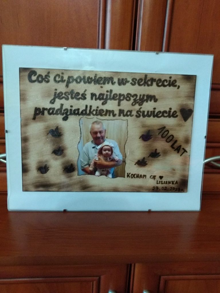 Pirografia/ prezent w drewnie