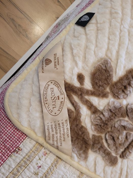 Koc 190x135 cm pled 100proc wełniany termiczny termoaktywny WOOLMARK