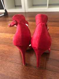 PIĘKNE NOWE czerwone buty damskie KITTEN