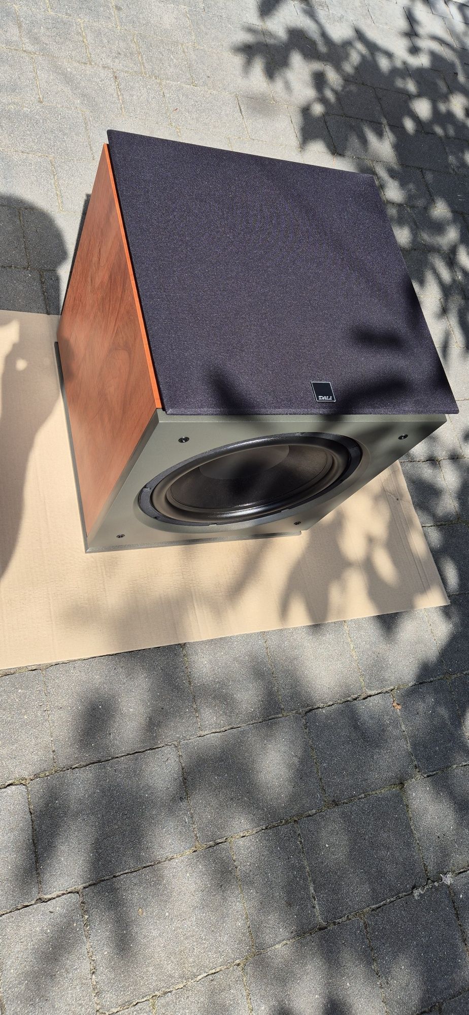 Subwoofer Dali Concept sub aktywny w bdb stanie