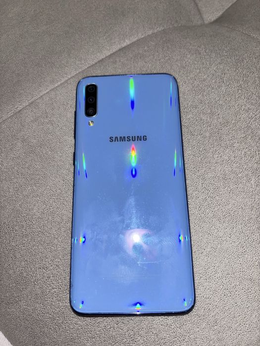 Smartfon samsung A70