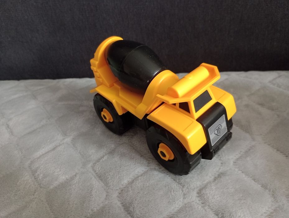 2 Samochody dla dzieci zestaw betoniarka i samochód terenowy