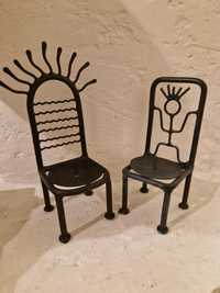 Oryginalne ŚWIECZNIKI dwa w kształcie krzesełek metalowe czarne