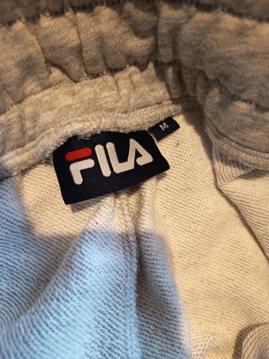 Calções cinzentos claro da Fila