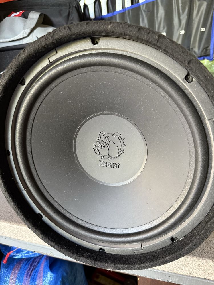 Tuba subwoofer 12  magnat power bull 300 bdb stan