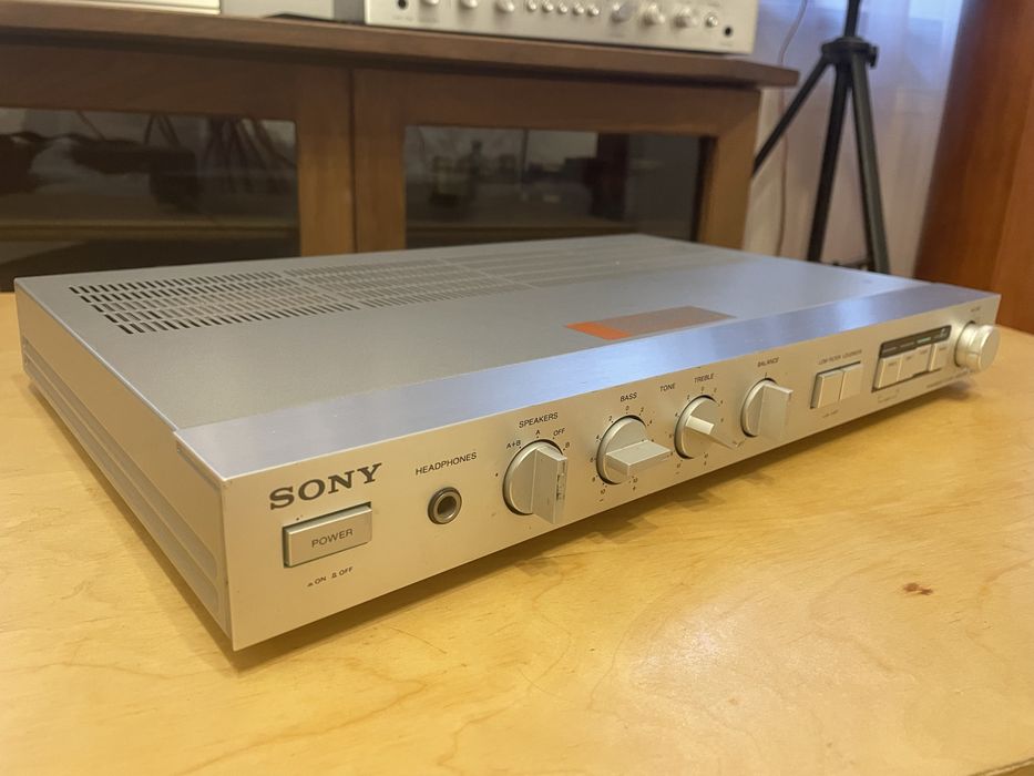 Sony TA - AX2 wzmacniacz zintegrowany produkcji japońskiej