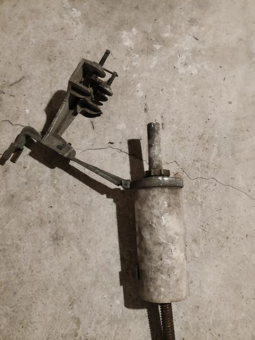 Kolekcjonerski ręczny świder glebowy tłokowy - „próbnik glebowy”