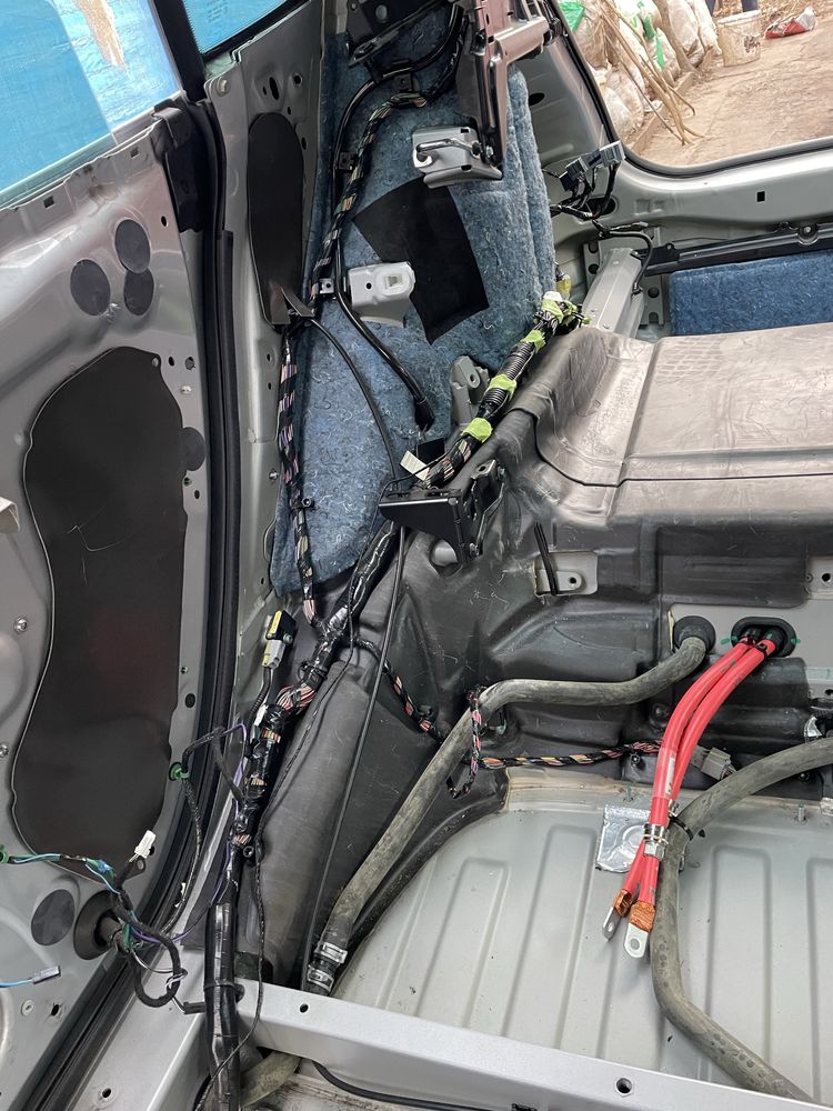 Повна проводка Tesla model S 12-20 P85