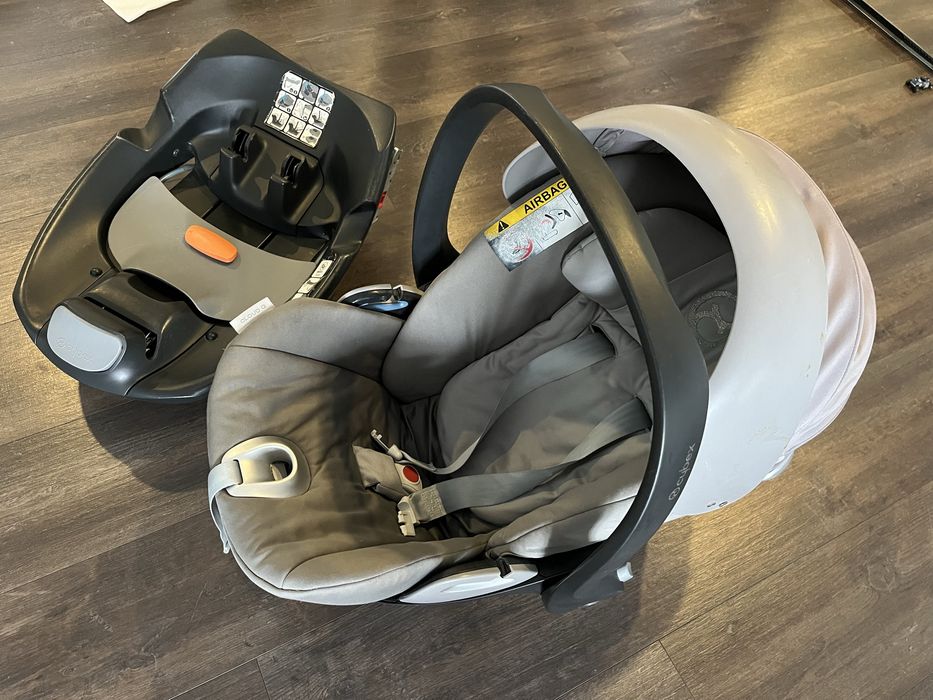 Cybex Cloud Q - Ovo e base isofix