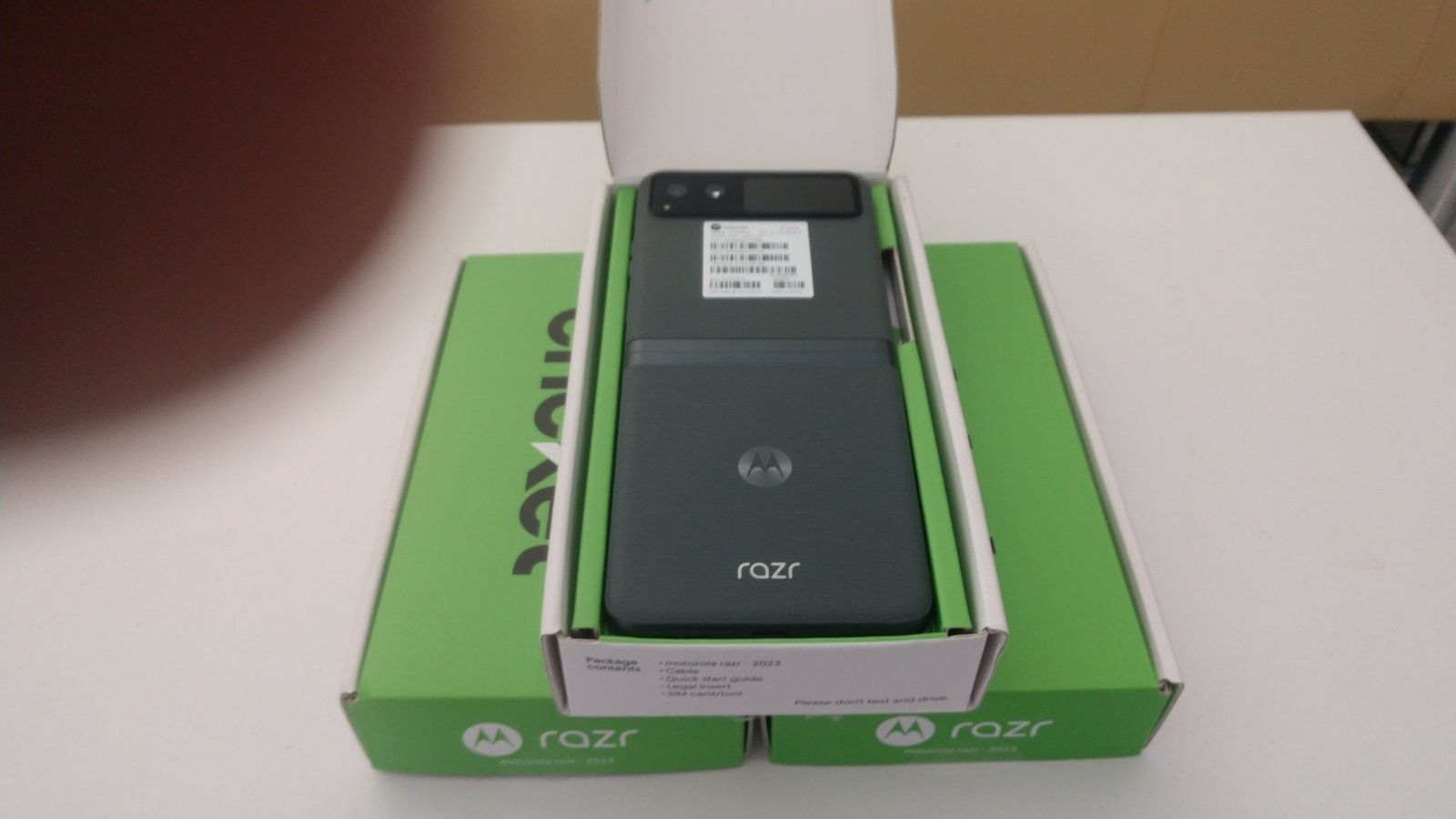 Motorola RAZR 40 Dual sim, жабка дуал сім, розкладушка, смартфон, Разр
