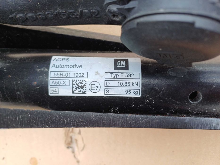 hak holowniczy cadillac xt4 elektryczny model gm 8480.9115