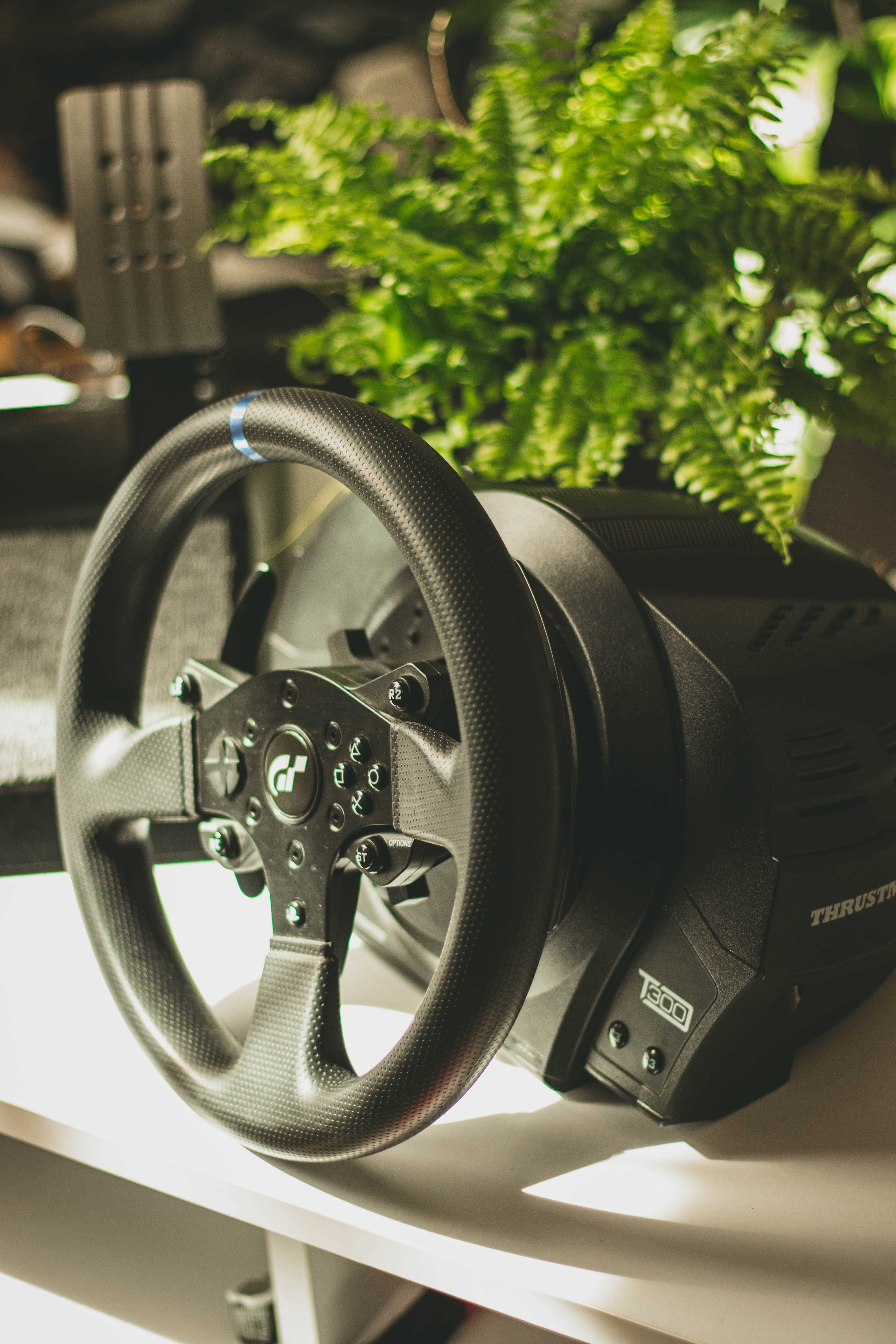 Kiwerownica thrustmaster t300 gt rs, wiele dodatków, load cell mod, qr