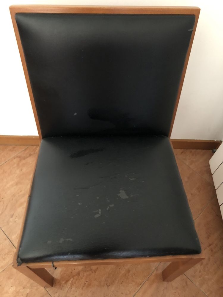 Mesa de sala de estar+ 6 cadeiras