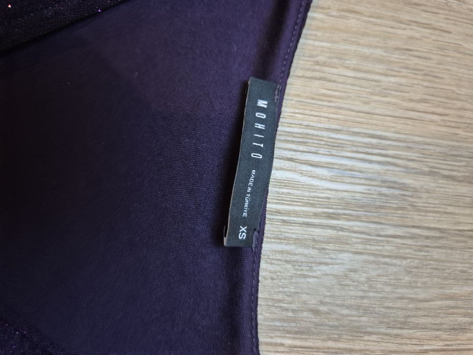 Sukienka brokatowa Mohito r.XS