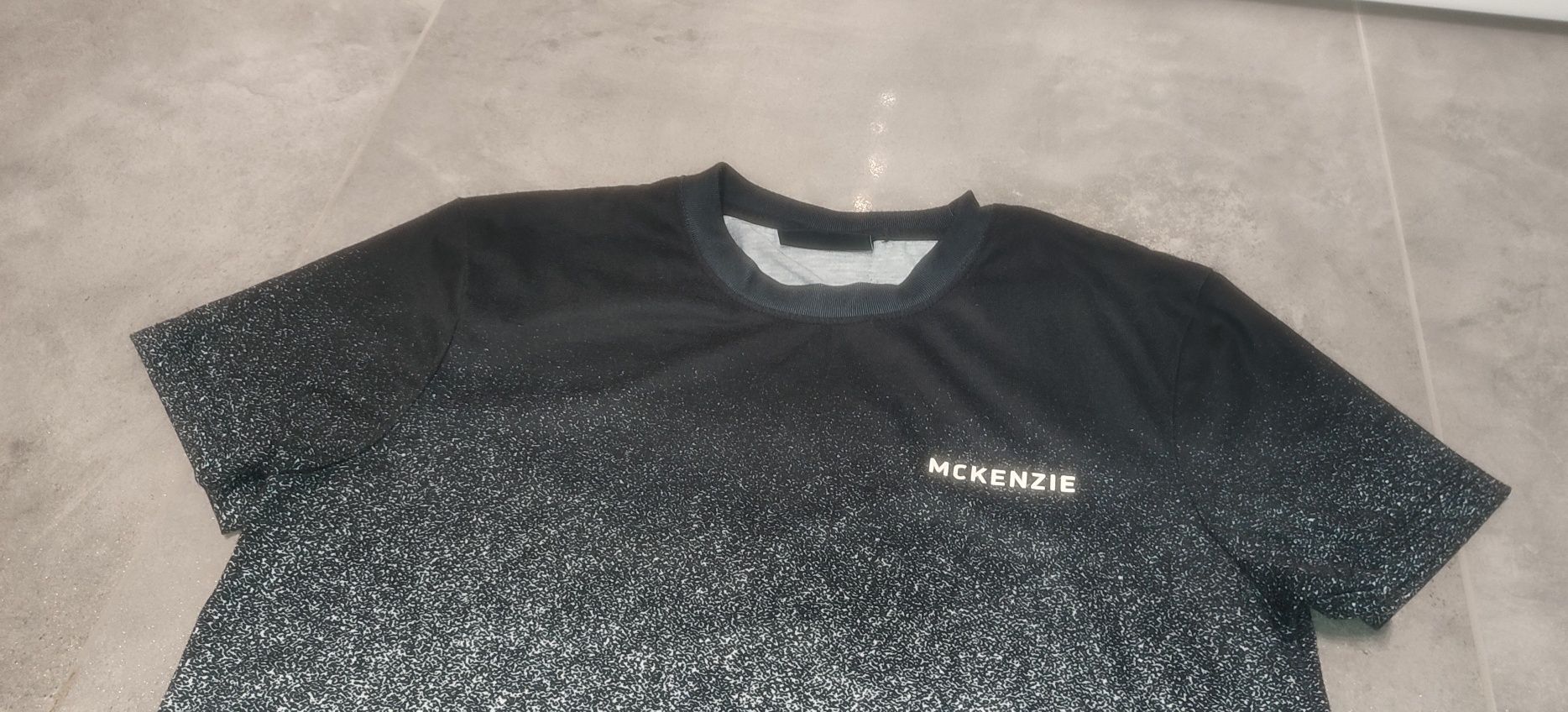 T-shirt McKenzie r. S - NOWA