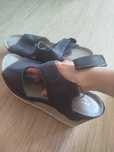 Buty na koturnie