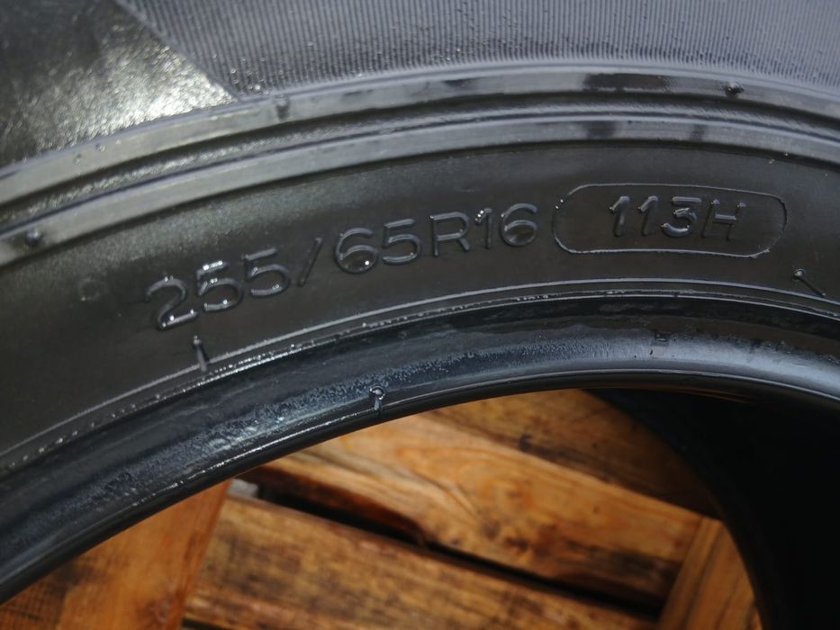 Vendo pneus Michelin Latitude cross  255/65/16