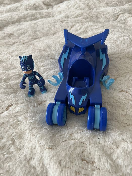 Фігурка кетбой і кетмобіль. Герої в масках