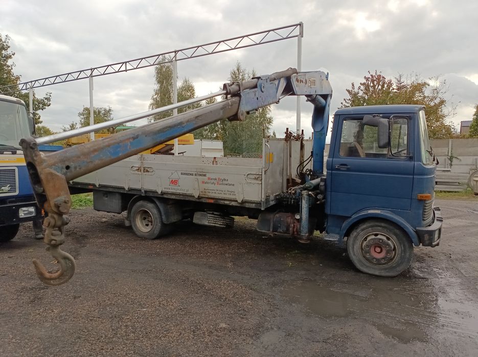 Mercedes 808D HDS skrzyniowy - klasyk do pracy