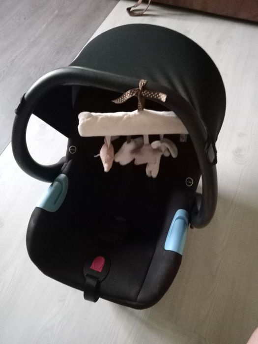 Автокрісло анех з адаптерами