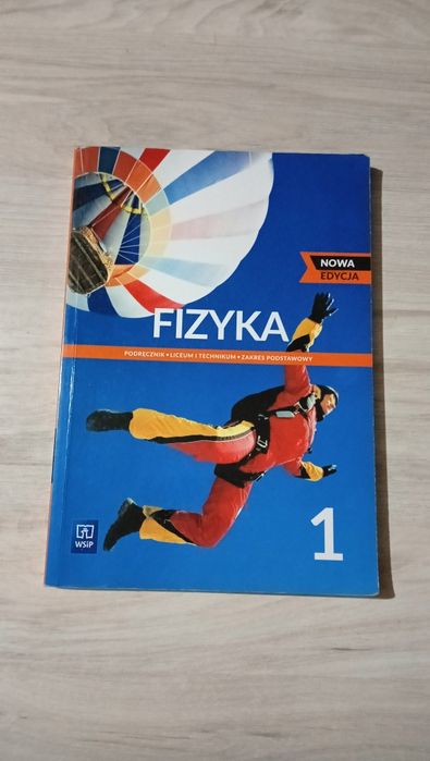 Podręczniki do pierwszej klasy technikum lub liceum