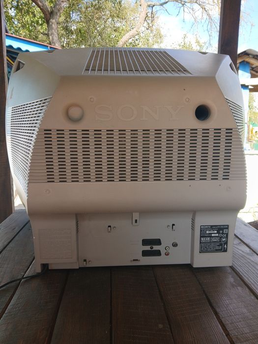 Продам телевізор Sony. Model: KV-29LS35K
