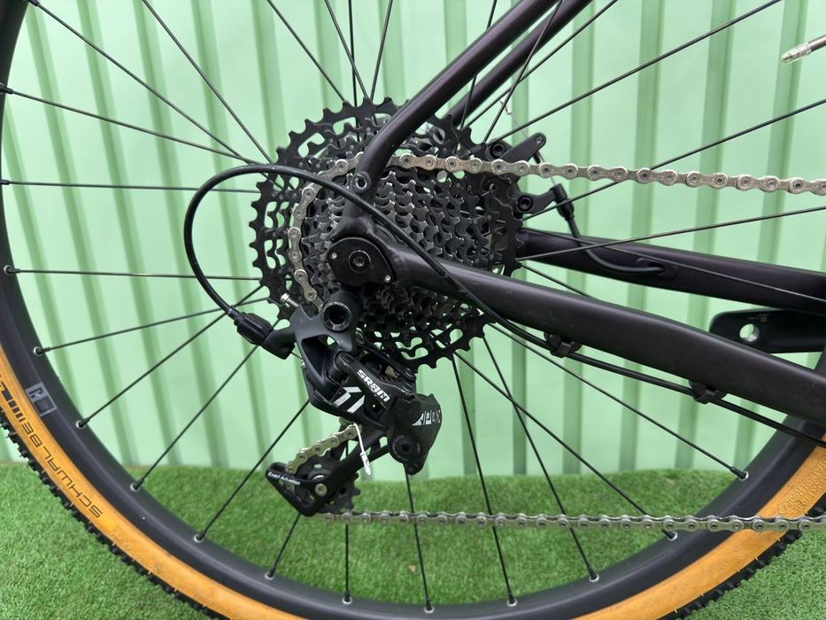 Мала рама XS Шикарний гравійний велосипед Rondo Ruut Shimano Apex 1x11