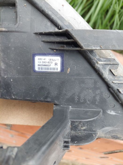 Halogen Przód Prawy Opel Astra J lV kombi 2011rok 13/293/623 R
