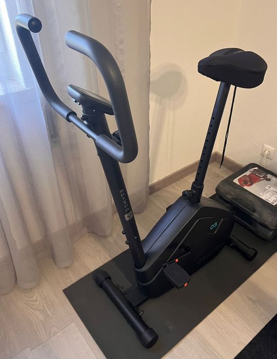 Bicicleta de Ginásio Domyos Essential 03