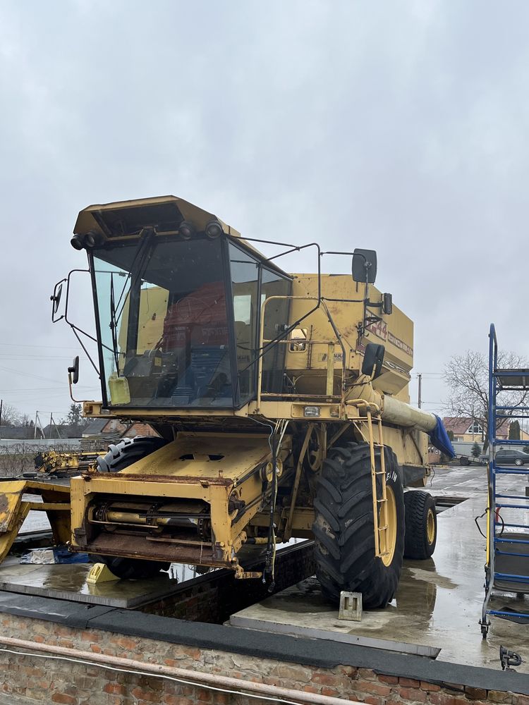 New holland TF44