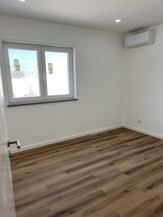 Arrendo Apartamento 3 Assoalhadas