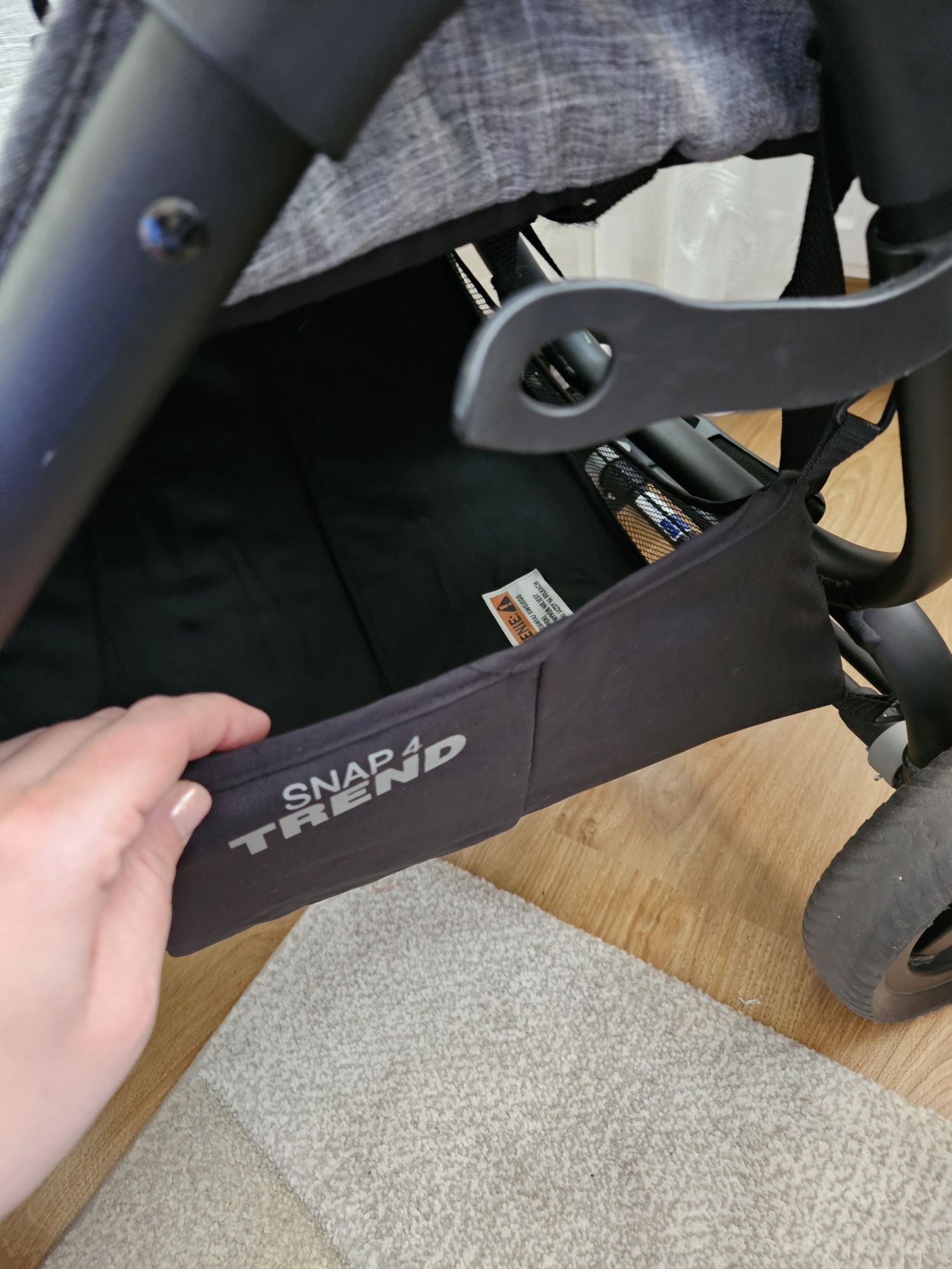 Wózek spacerówka Valco Baby Snap 4 trend szary