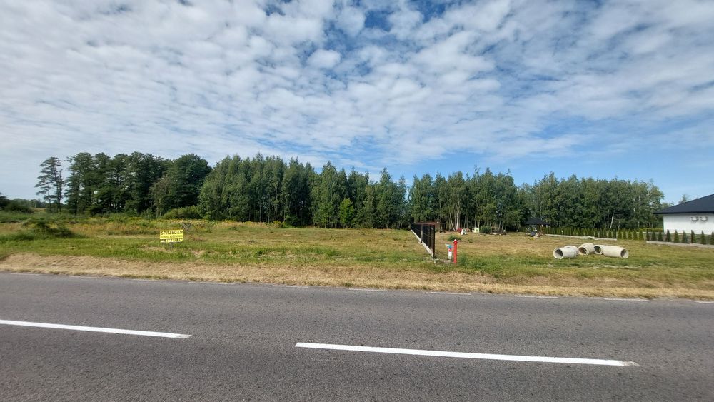 Działka budowlana z Warunkami Zabudowy oraz mediami 20a