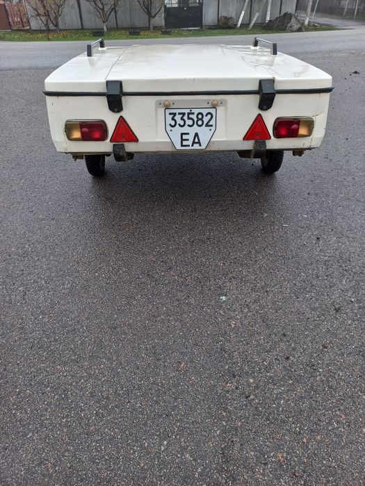 Ford Courier 5 місць 1.8 Дизель + прицеп