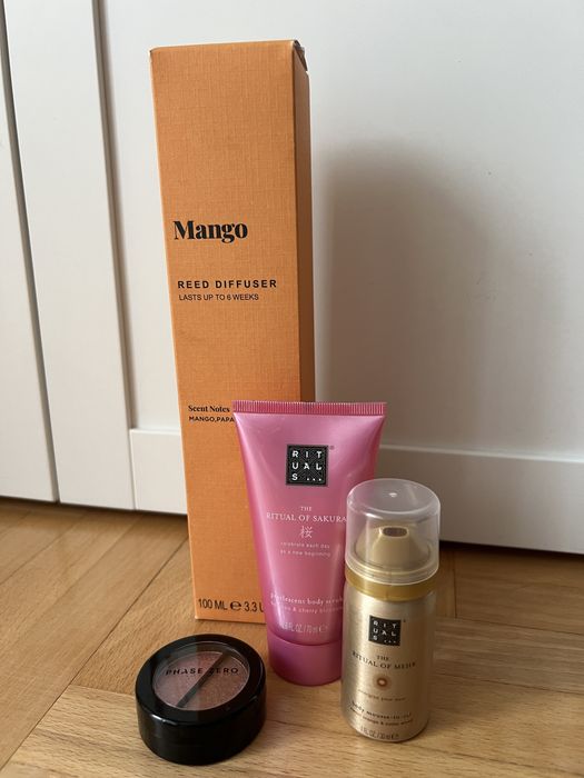 Nowy peeling i olejek Rituals, dyfuzor Primark, cień do powiek