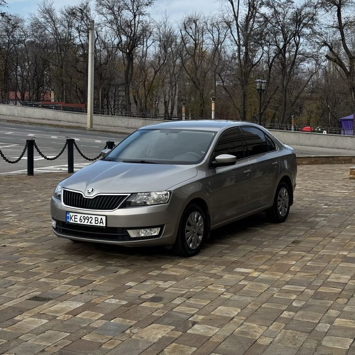 Продам Skoda Rapid