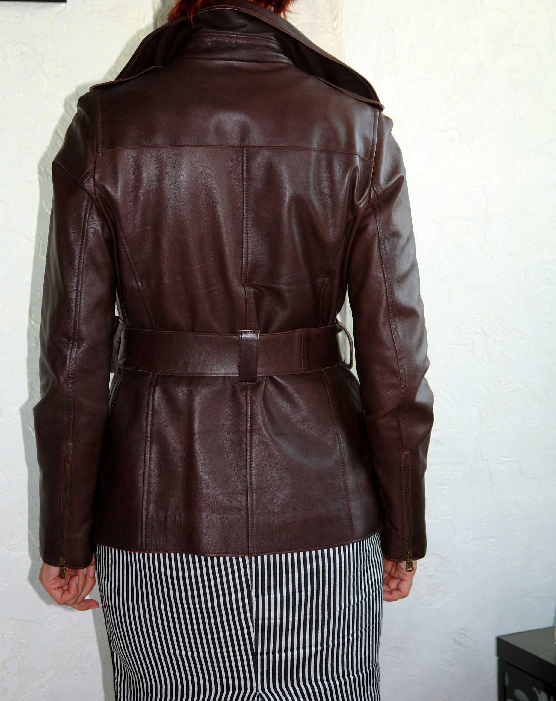 Кожаная  коричневая короткая куртка итальянской фирмы Verra pelle