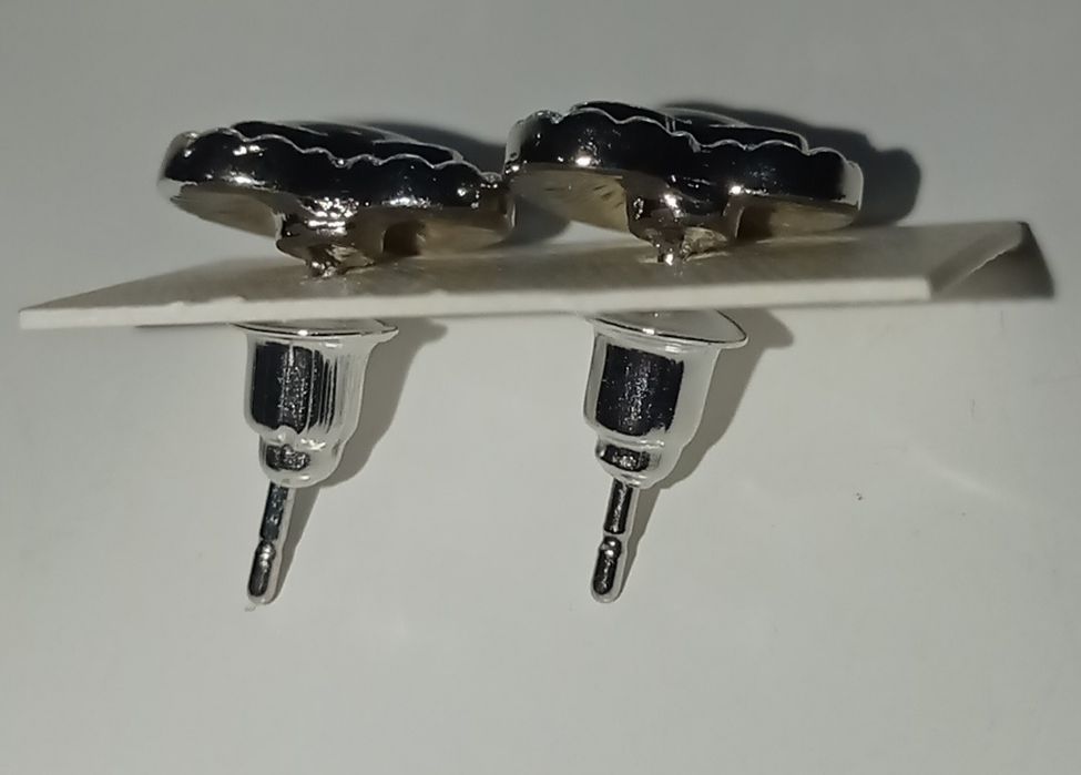 Nowe kolczyki serca srebrne czarne ze stali nierdzewnej