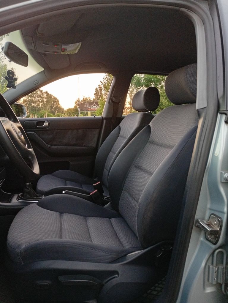 Audi A3 8L 1.6 MPI 102KM 5 Drzwi